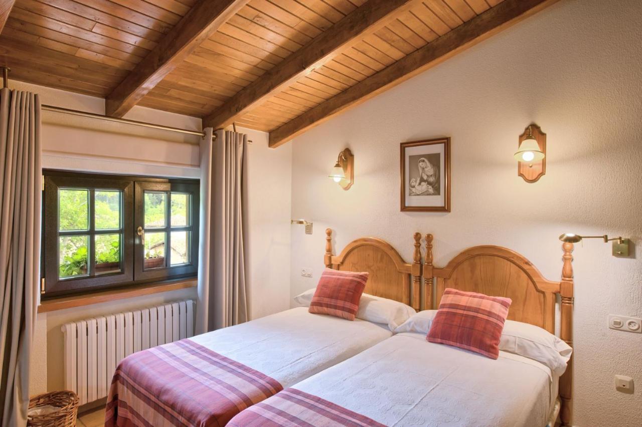 Casas Rurales El Llugaron Miravalles المظهر الخارجي الصورة