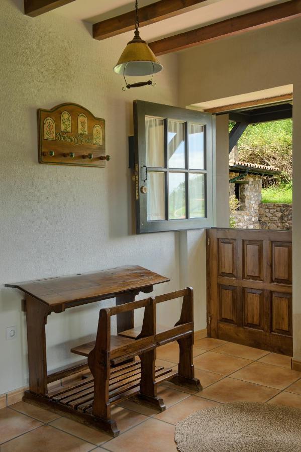 Casas Rurales El Llugaron Miravalles المظهر الخارجي الصورة
