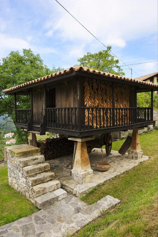 Casas Rurales El Llugaron Miravalles المظهر الخارجي الصورة